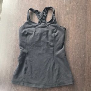 Lululemon top